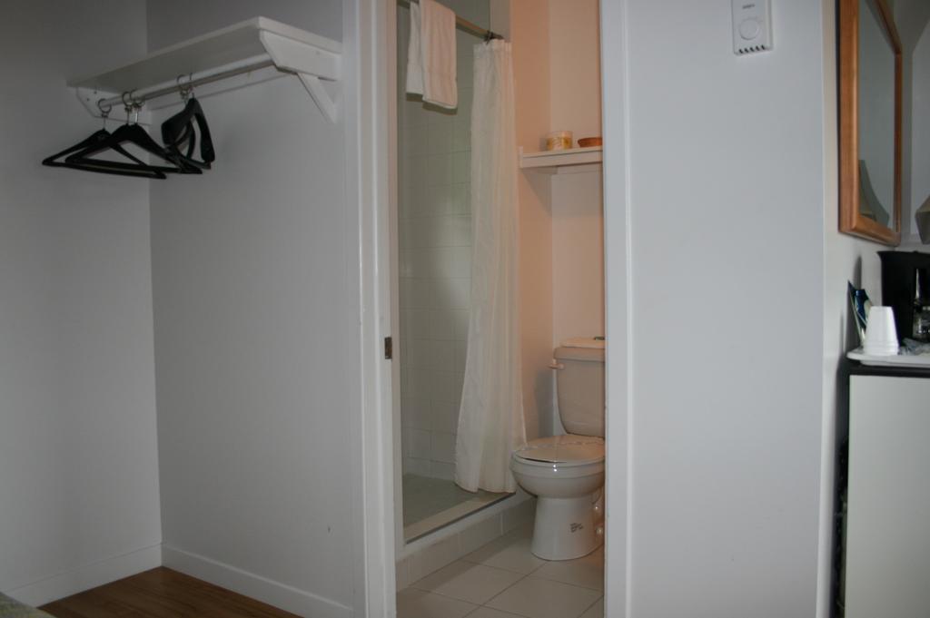 La Cuillere A Pot Hotel Saint-Donat-de-Montcalm Værelse billede