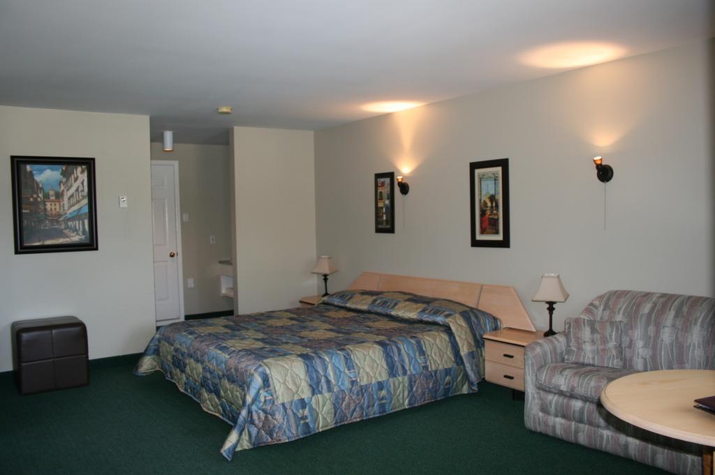 La Cuillere A Pot Hotel Saint-Donat-de-Montcalm Værelse billede